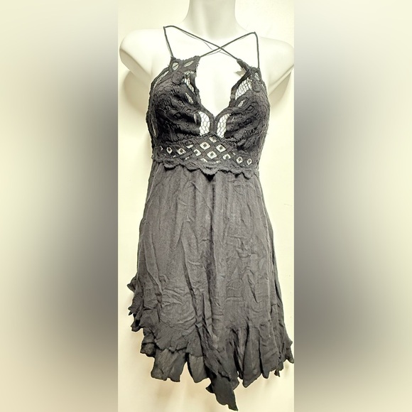 Free People Dresses & Skirts - Free People Charcoal Lace Dress